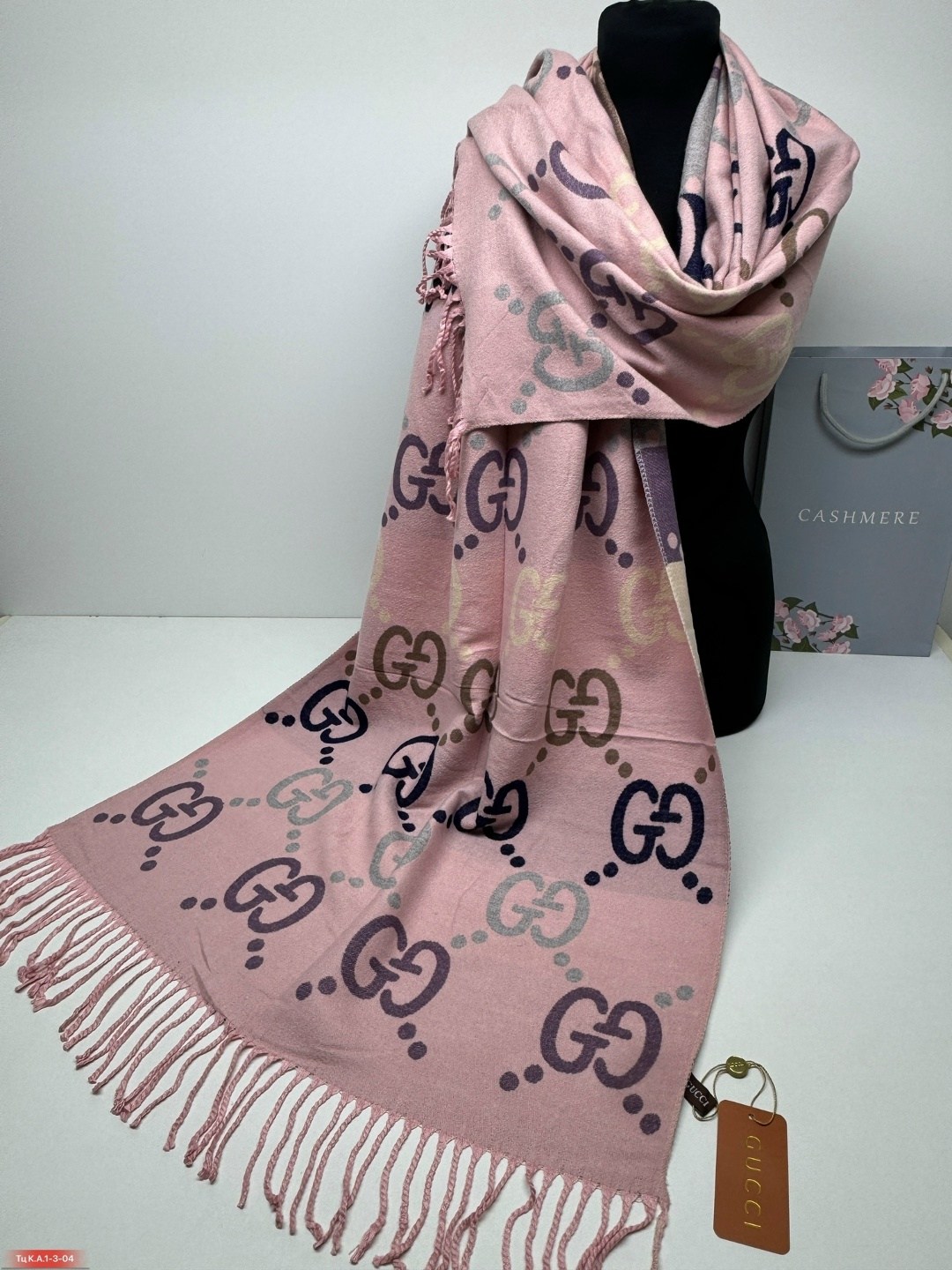 палантин gucci,теплый палантин gucci,шарфы и платки,палантин теплый,шарф gucci