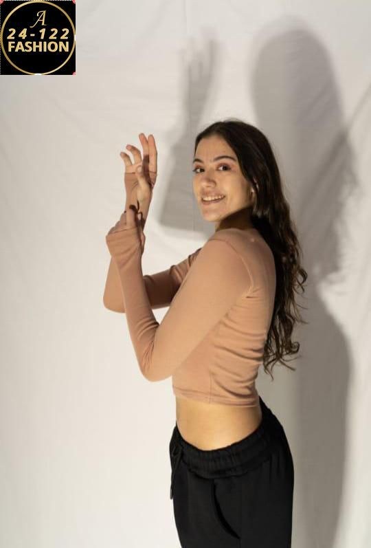 лонгслив из вискозы,базовый лонгслив женский,кроп топ,укороченный лонгслив,топ лонгслив