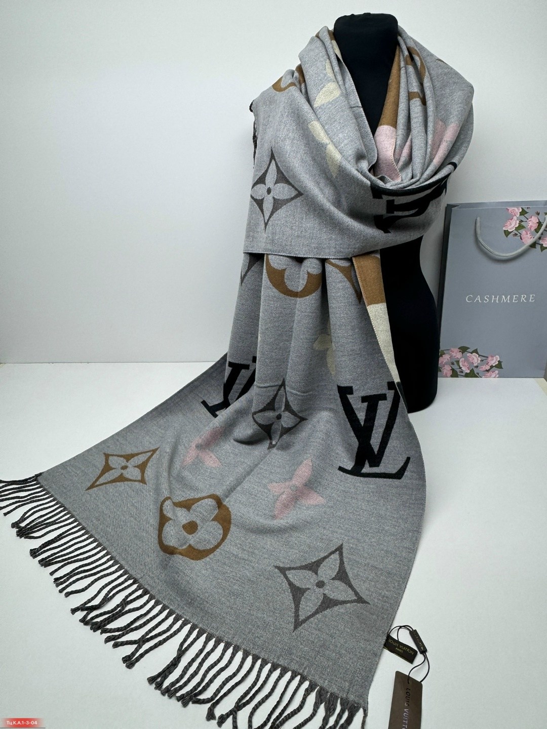 палантин gucci,теплый палантин gucci,шарфы и платки,палантин теплый,шарф gucci