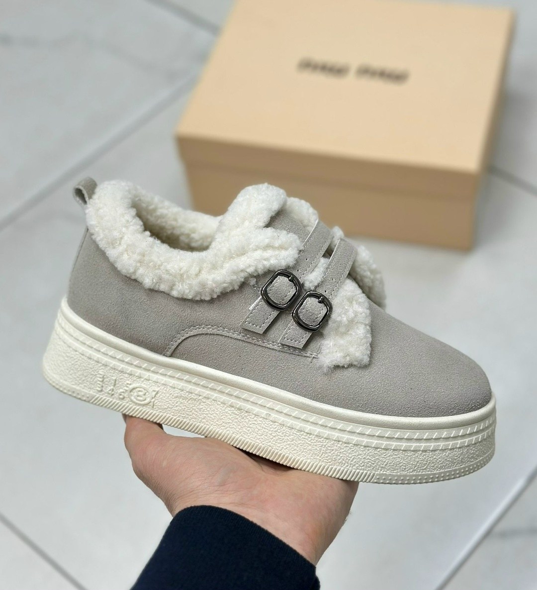 ,угги женские,женская , женская зимняя,кеды женские зимние