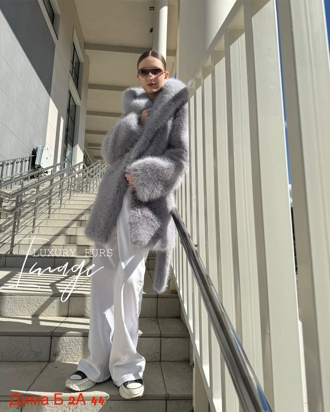 шубка,короткая норковая шуба с капюшоном,шуба короткая с капюшоном,шуба с капюшоном,шуба из норки с капюшоном