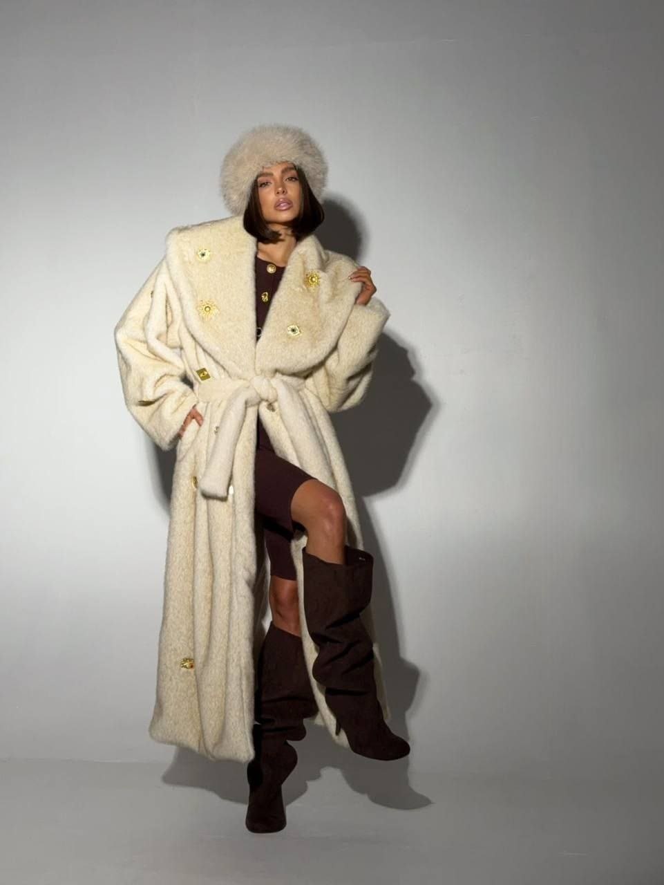 пальто теплое,шуба искусственная,меховое пальто,плюшевое пальто,пальто из искусственного меха