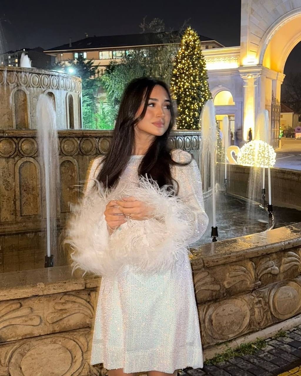 платье с перьями,свадебная платья,платья роскошные,мода стиль,стильное платье