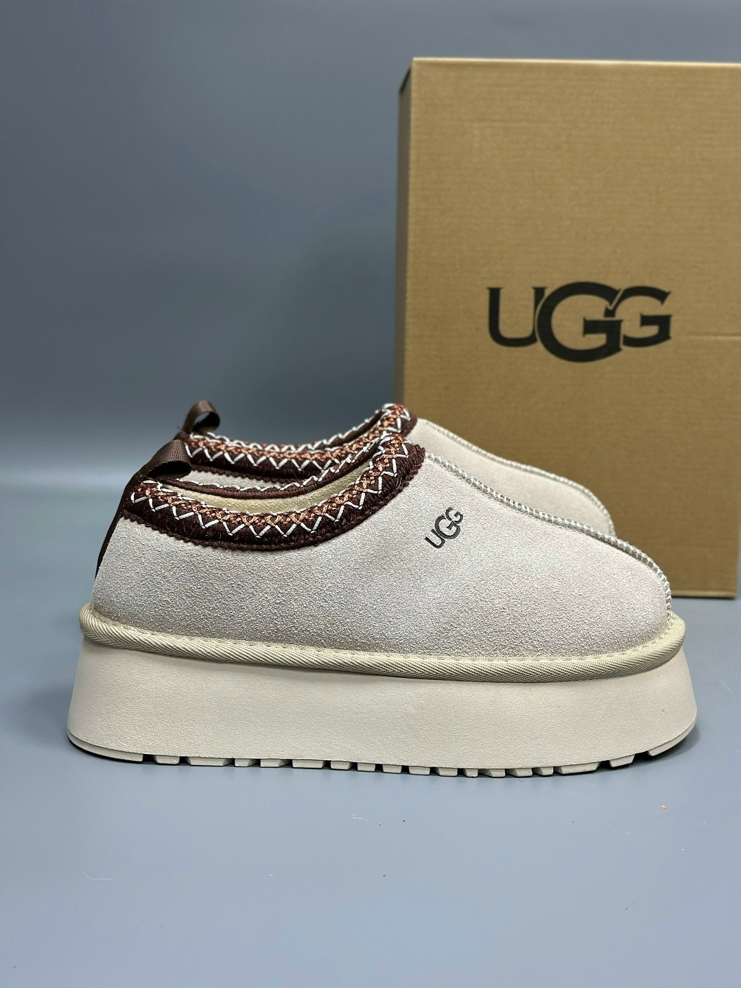 угги женские ugg,женские угги,, женская,стильные угги