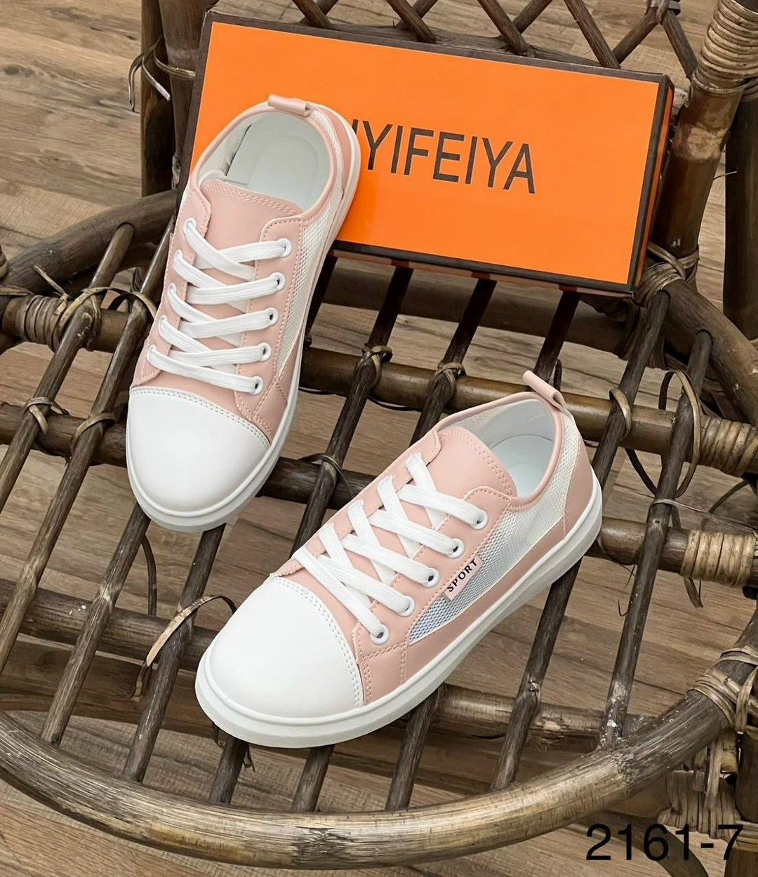 кроссовки,женские кеды,кеды ,осенние женские кеды,кеды женские красные