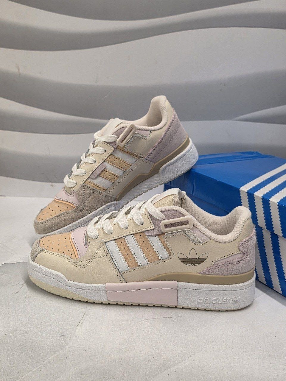 женские кроссовки adidas,кроссовки adidas,adidas originals кроссовки,кроссовки адидас,кроссовки