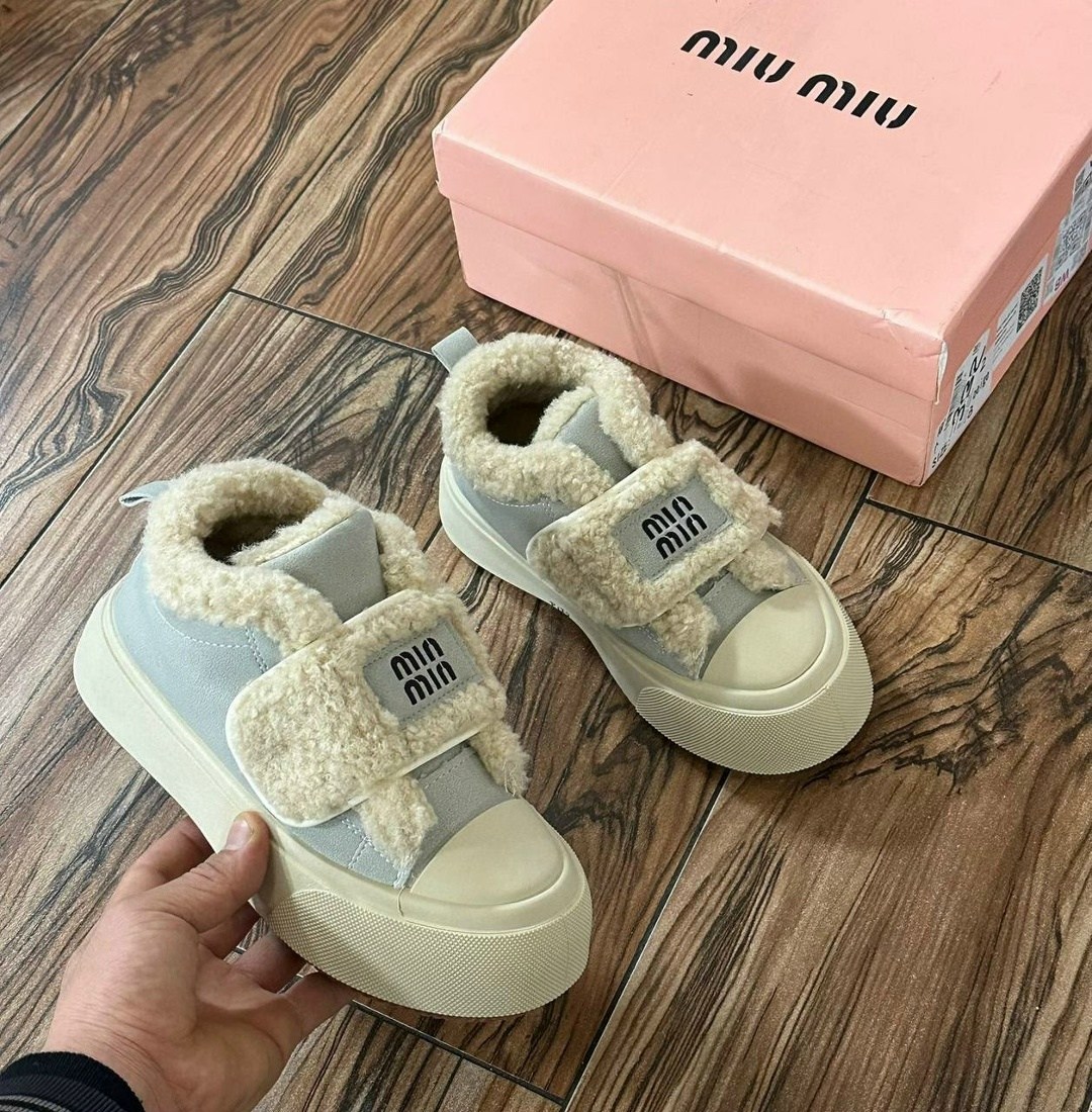 ,кроссовки miu miu женские,женские кроссовки,теплые кроссовки,женская