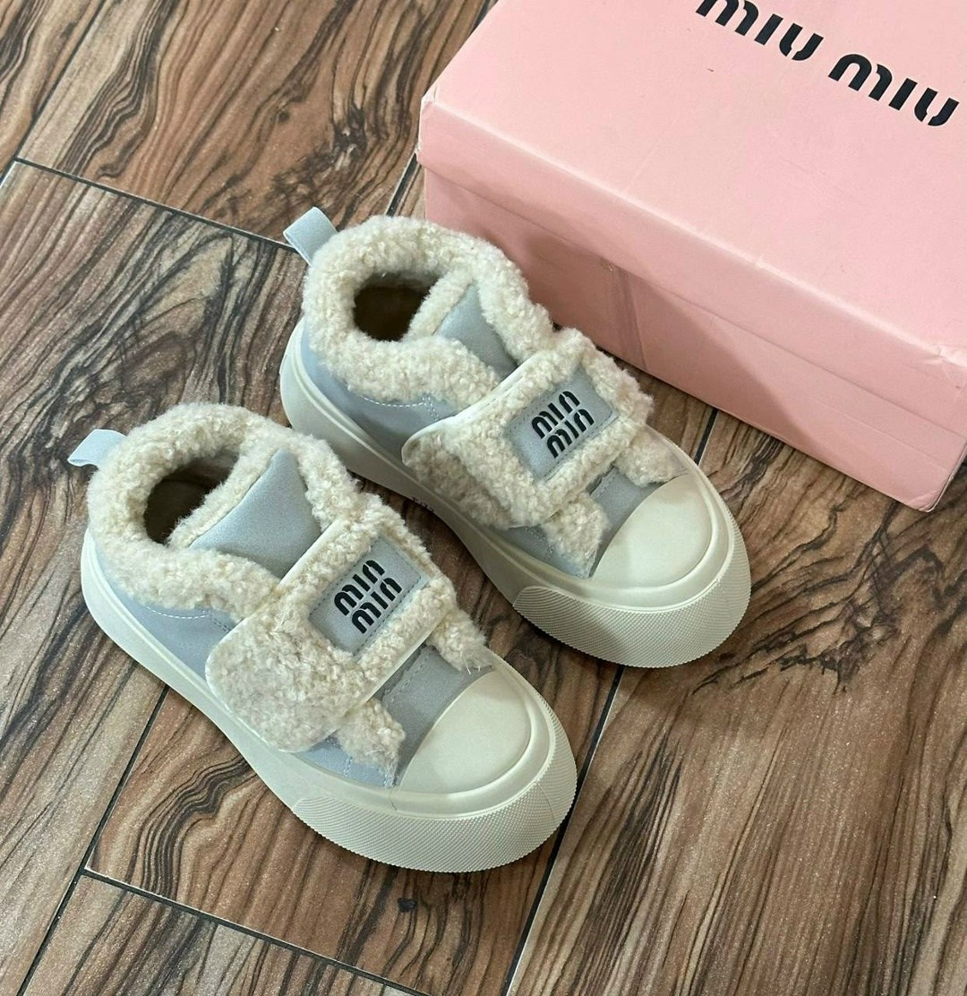 ,кроссовки miu miu женские,женские кроссовки,теплые кроссовки,женская