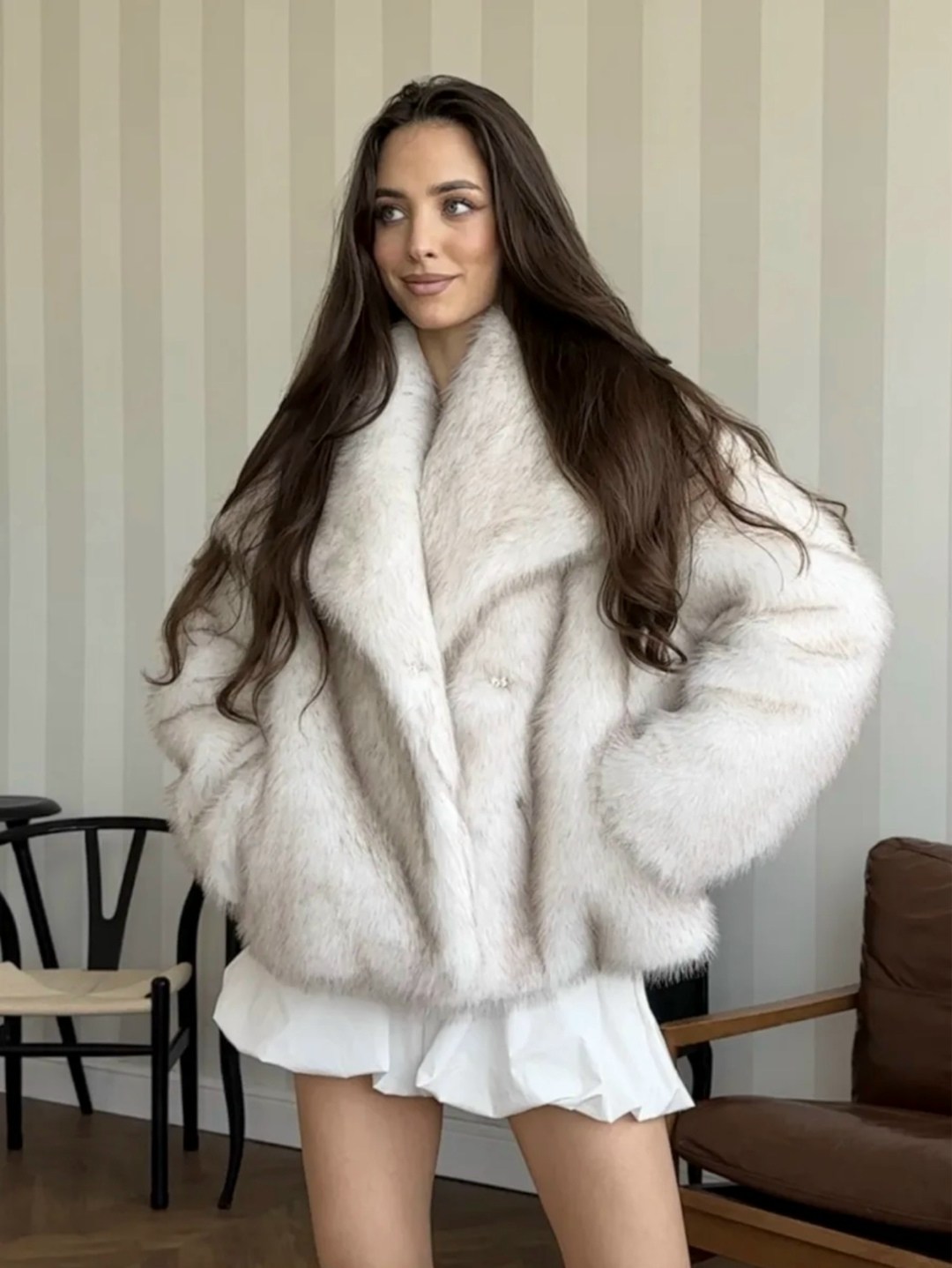 шуба белая,искусственная шуба,шуба из эко меха,шубка,шубка белая