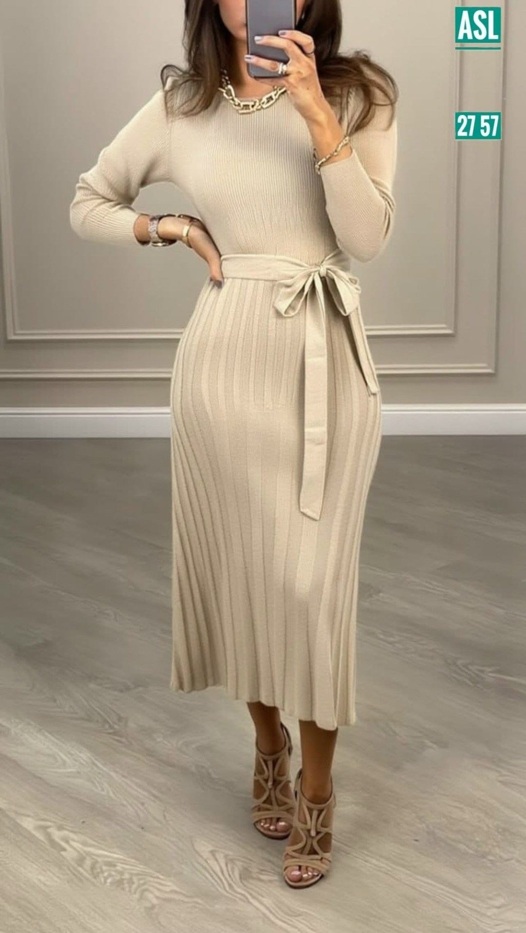 трикотажное платье,платье вязаное,элегантное платье,платье с поясом,платье трикотажное лапша