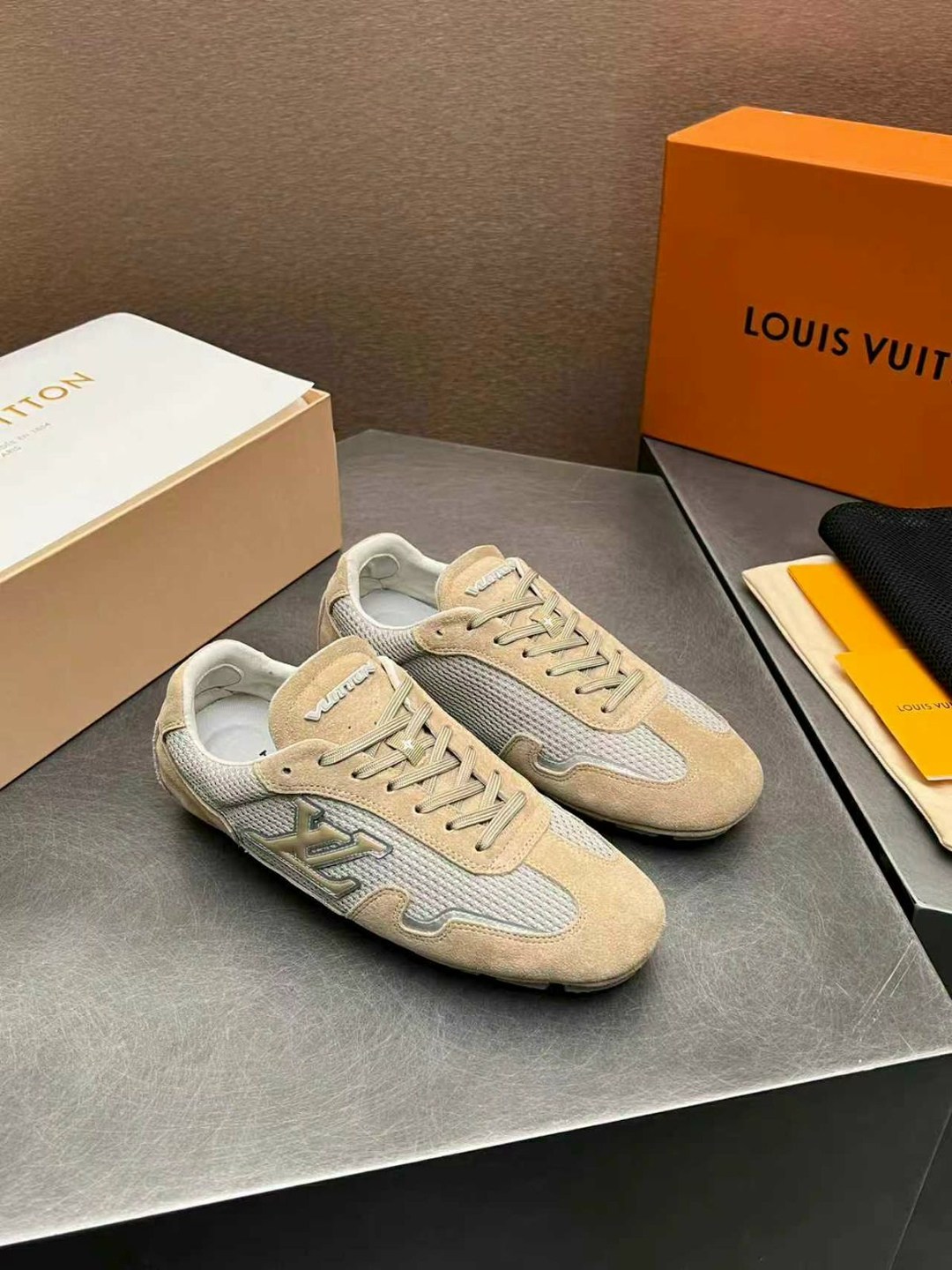 мокасины louis vuitton louis vuitton мокасины,мокасины louis vuitton,кроссовки louis vuitton,louis vuitton кроссовки мужские,мокасины луи виттон 2025