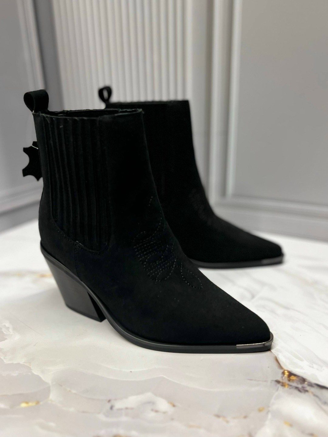 ,казаки замшевые,замшевые ботильоны,женская ,замшевые ботинки