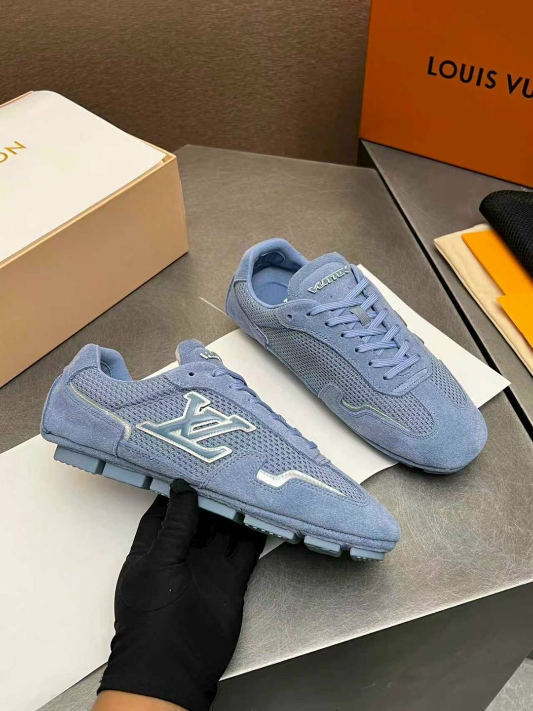 мокасины louis vuitton,кроссовки louis vuitton,лоферы louis vuitton мужские,лоферы louis vuitton,мокасины мужские луи виттон