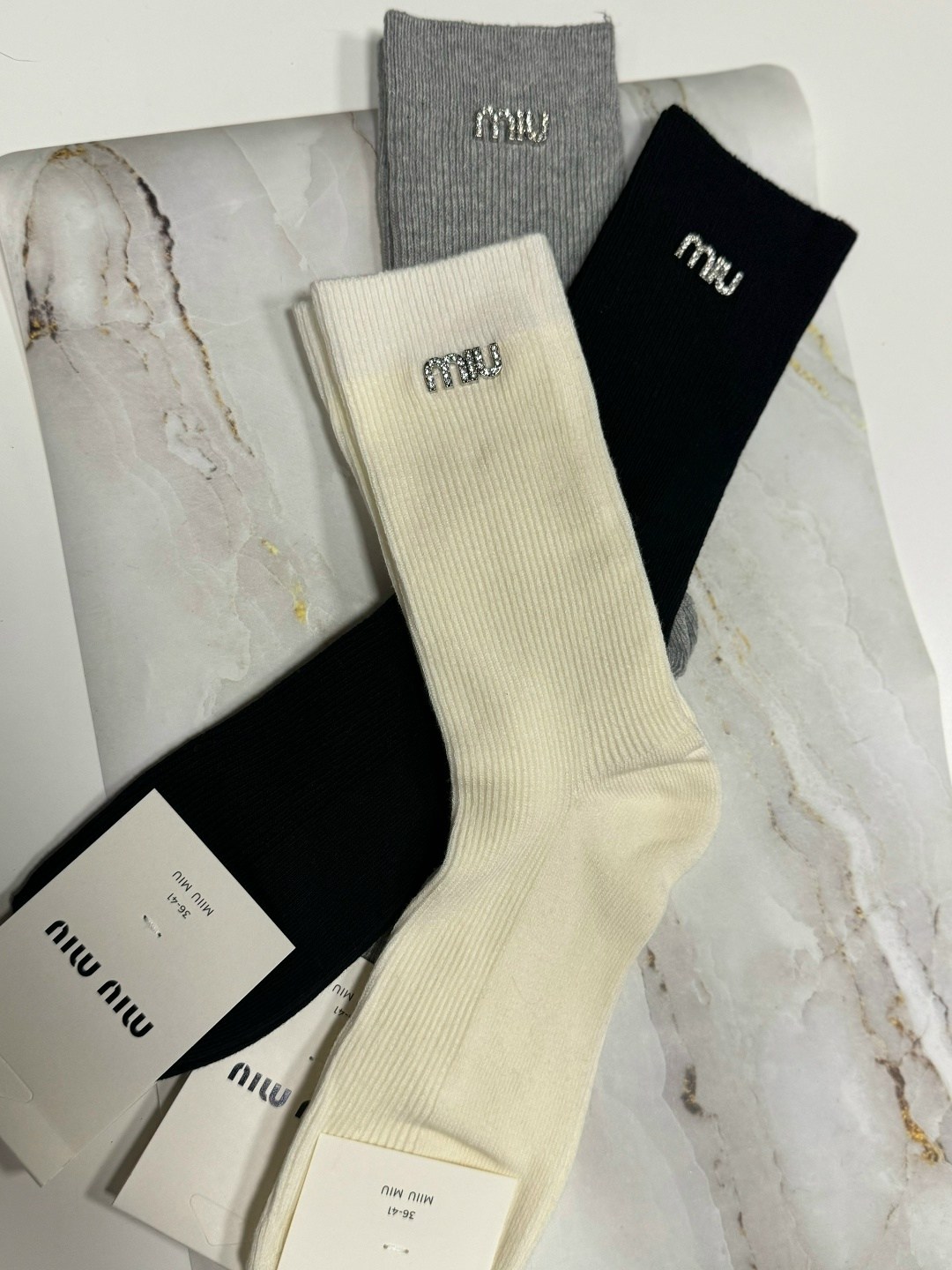 носки мода,носки модная,женские носки,хлопковые носки,носки miu miu