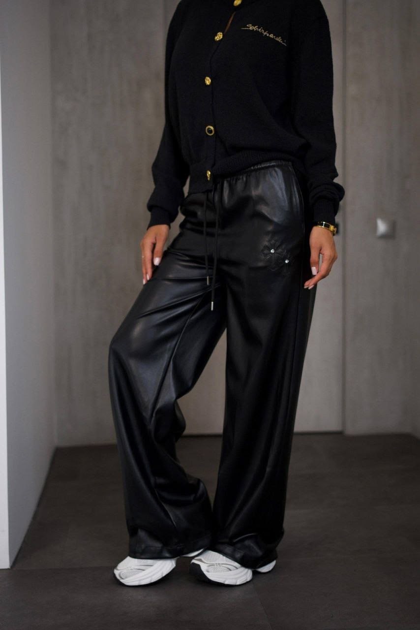 брюки кожаные,женские кожаные брюки,штаны из экокожи,брюки модные,брюки из экокожи женские