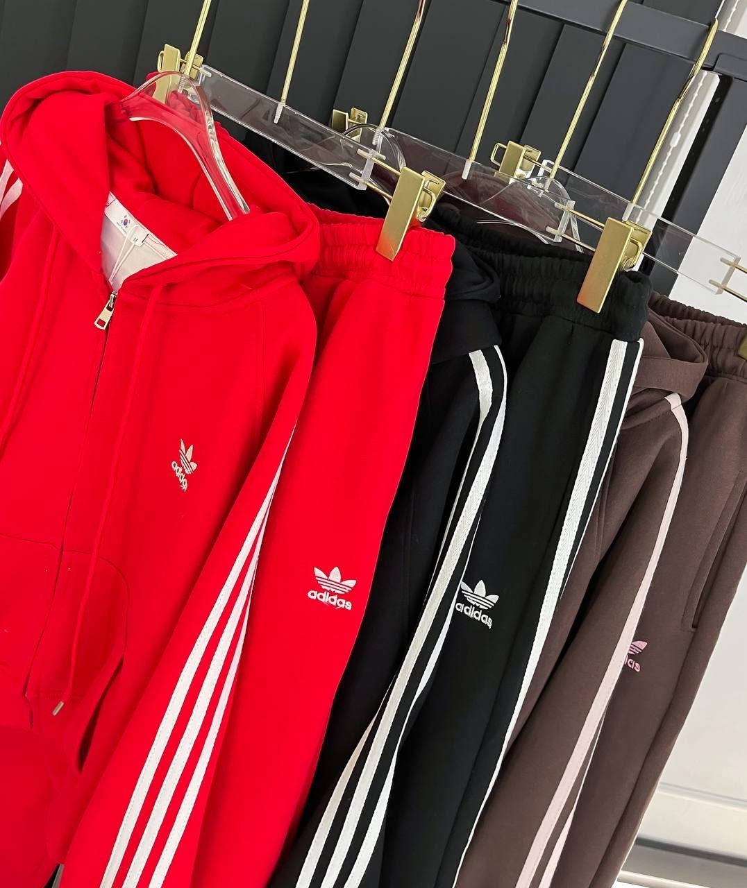 adidas спортивный костюм,спортивный костюм женский adidas,адидас костюм женский,костюмы адидас,спортивные костюмы адидас