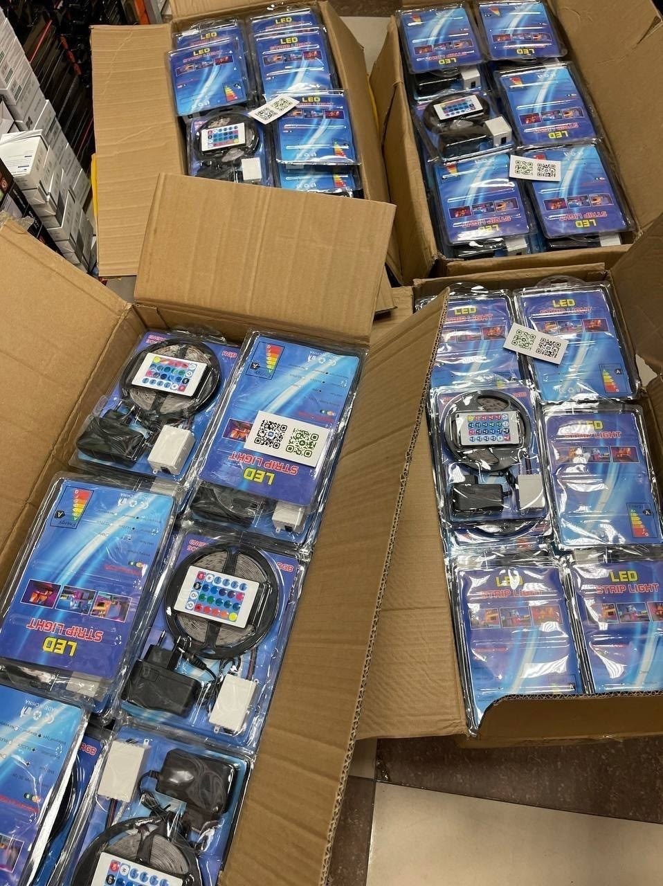 светодиодная лента,rgb светодиодная лента,водонепроницаемая светодиодная лента,лента диодная,ргб лента водостойкая