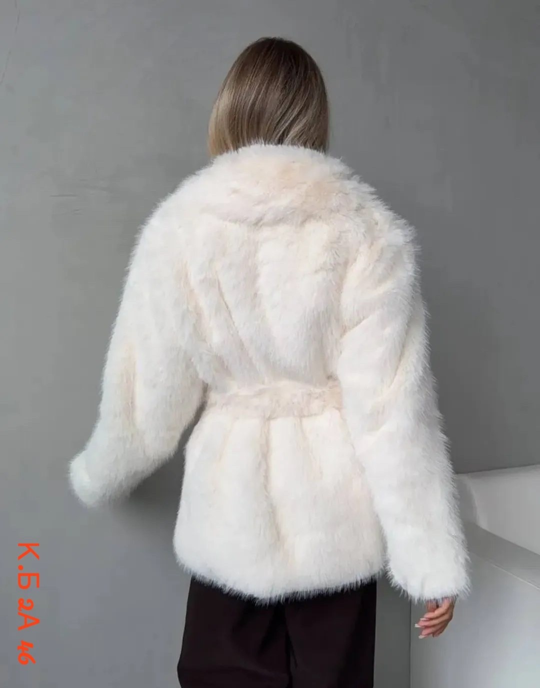 шуба искусственная,женская шуба,шубка,шуба белая,шуба искусственная женская