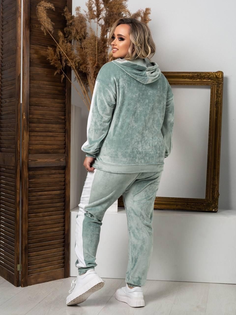 женский спортивный костюм больших размеров,спортивный костюм женский велюровый большой размер,cпортивный костюм больших размеров,велюровый спортивный костюм женски,спортивные костюм