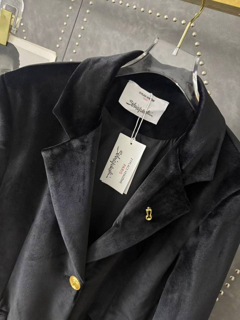 бархатный пиджак,бархатный пиджак женский,пиджак бархатный мужской бальман,balmain жакет бархат,вельветовые костюмы