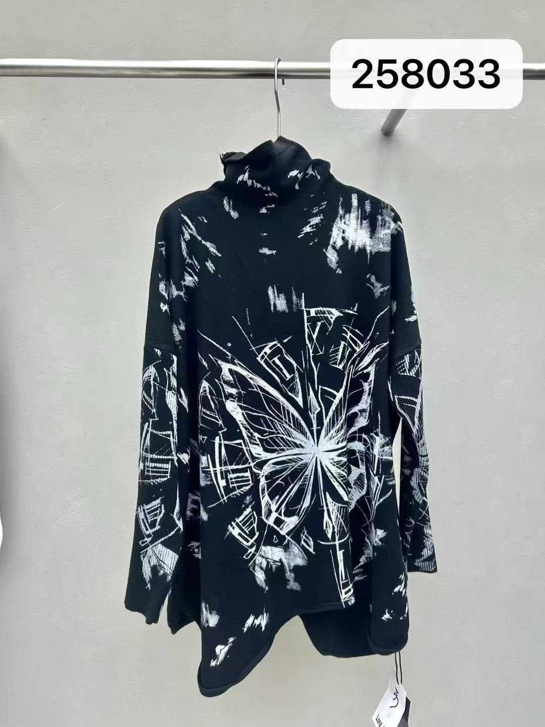 брюки с принтом,брюки джоггеры,брюки модные,модные штаны,трикотажные брюки