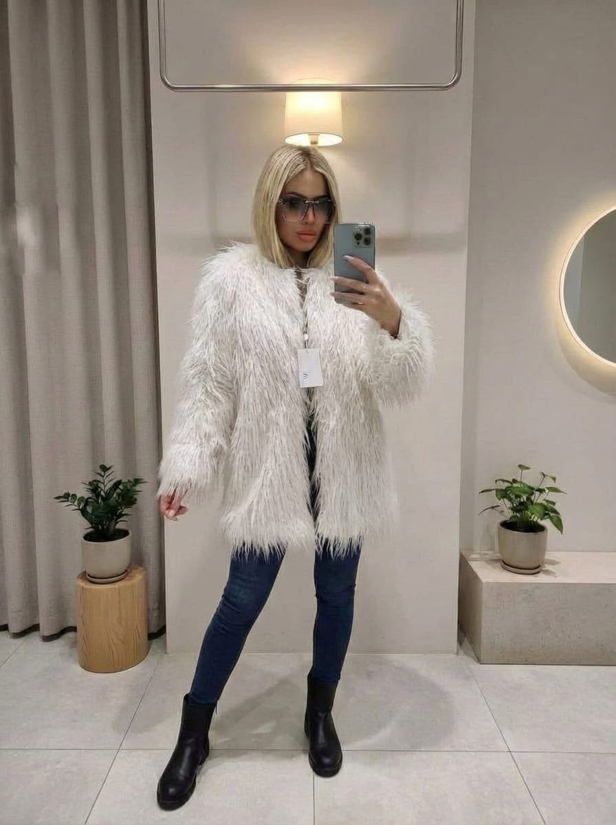 шуба из ламы,шуба из натурального меха,шуба из меха ламы,меховое пальто,шубка