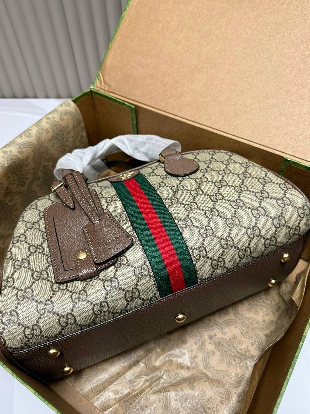 сумка gucci,сумка gucci женская,gucci сумка на плечо,сумки гуччи женские оригинал,сумка гуччи женская