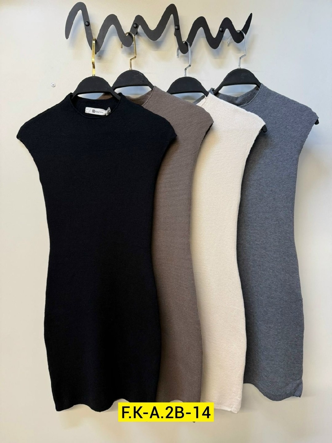 трикотажное платье,платье,платье женская,платье облегающее,платья мини