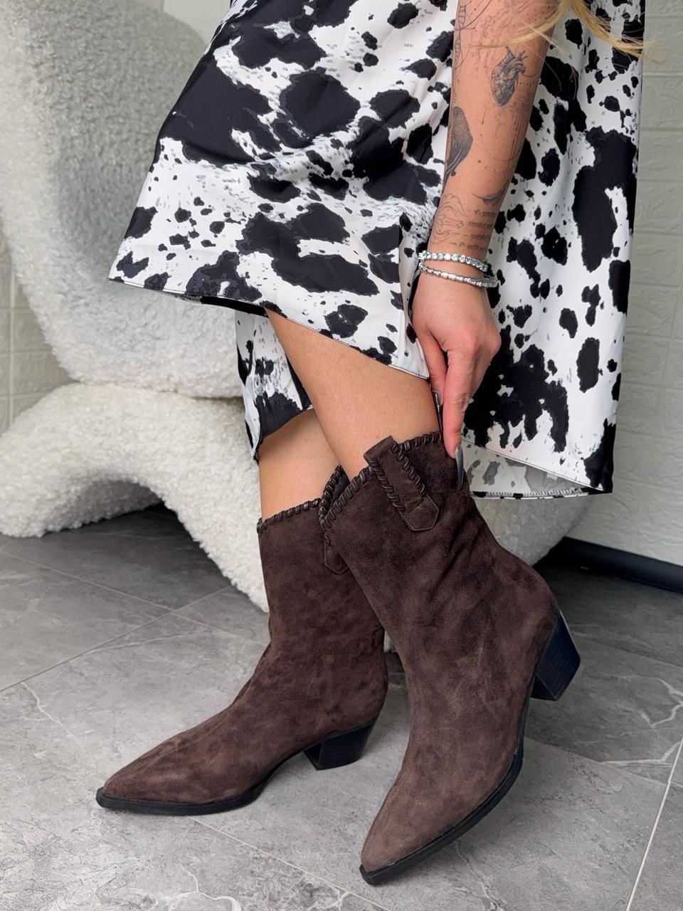 замшевые ботильоны,сапоги изабель марант казаки,замшевые ботинки,сапоги celine, celine 2025