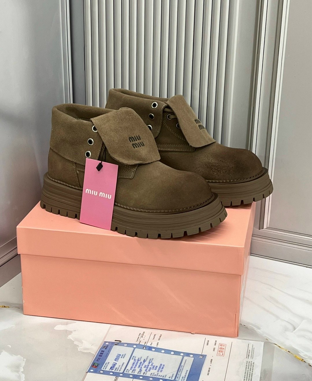 ,ботинки женские,ботинка,ботинки миу миу,замшевые ботинки