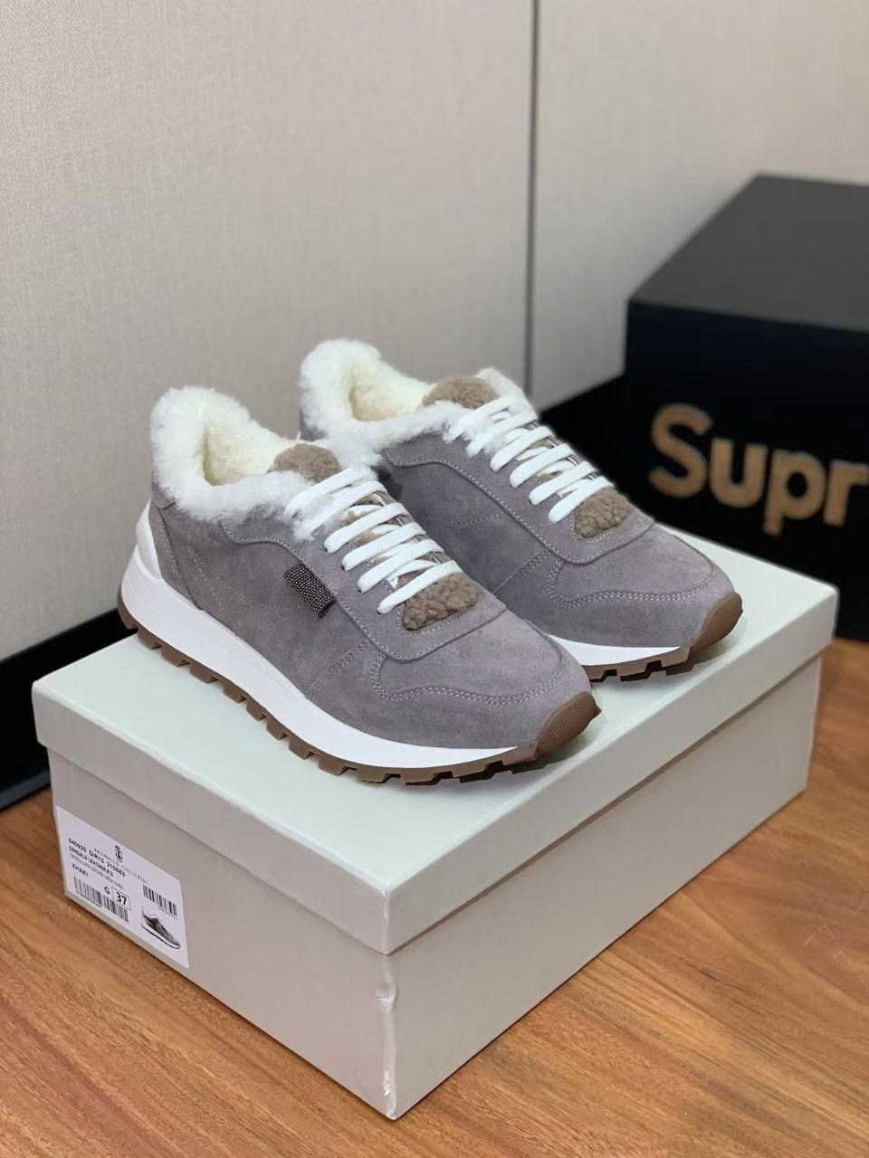 ,женские кроссовки с мехом,кроссовки женские зимние,замшевые кроссовки,кроссовки женские зимние замшевые