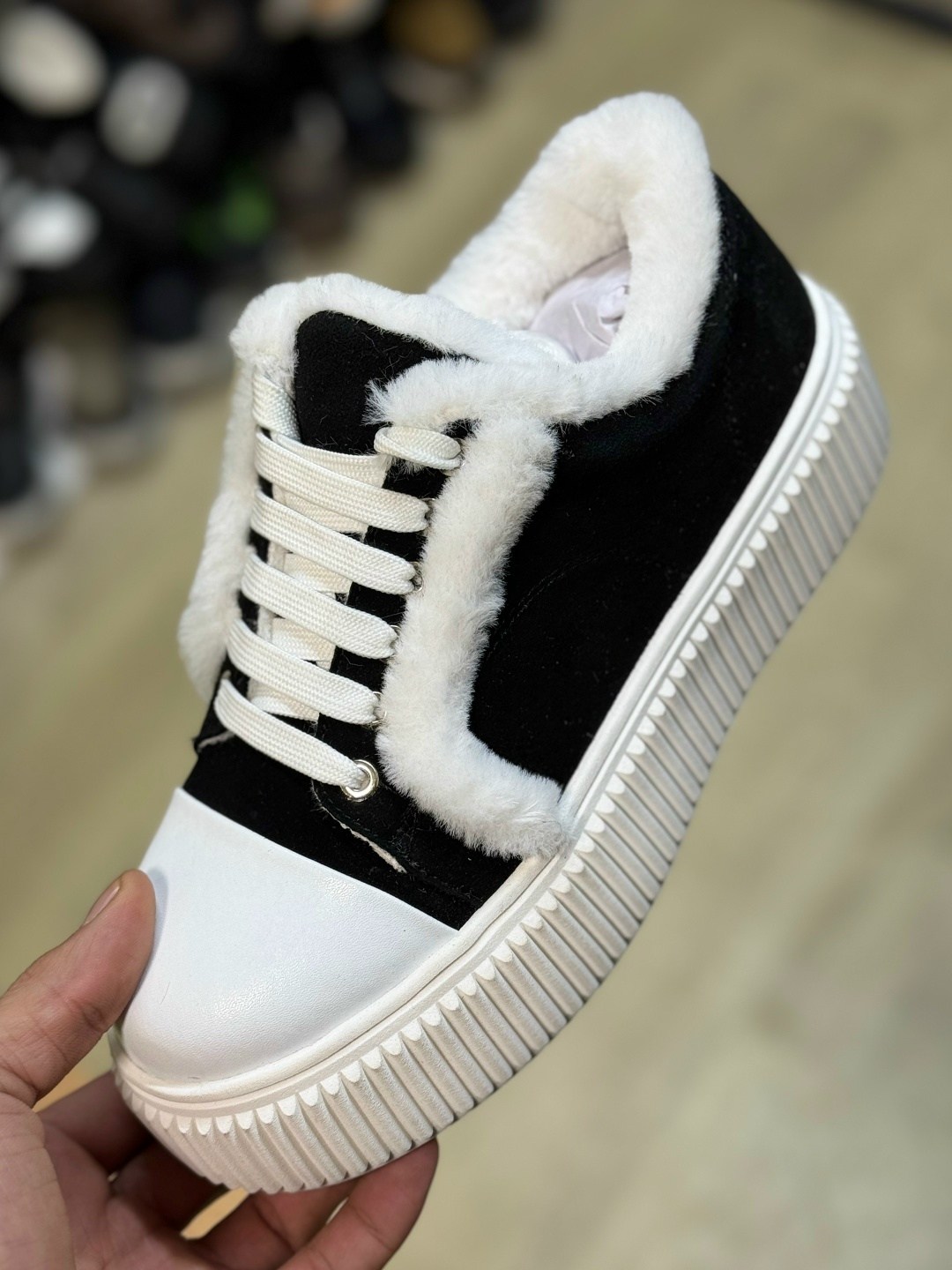 ,кеды женские с мехом,кроссовки женскиe,женская ,кроссовки miu miu женские