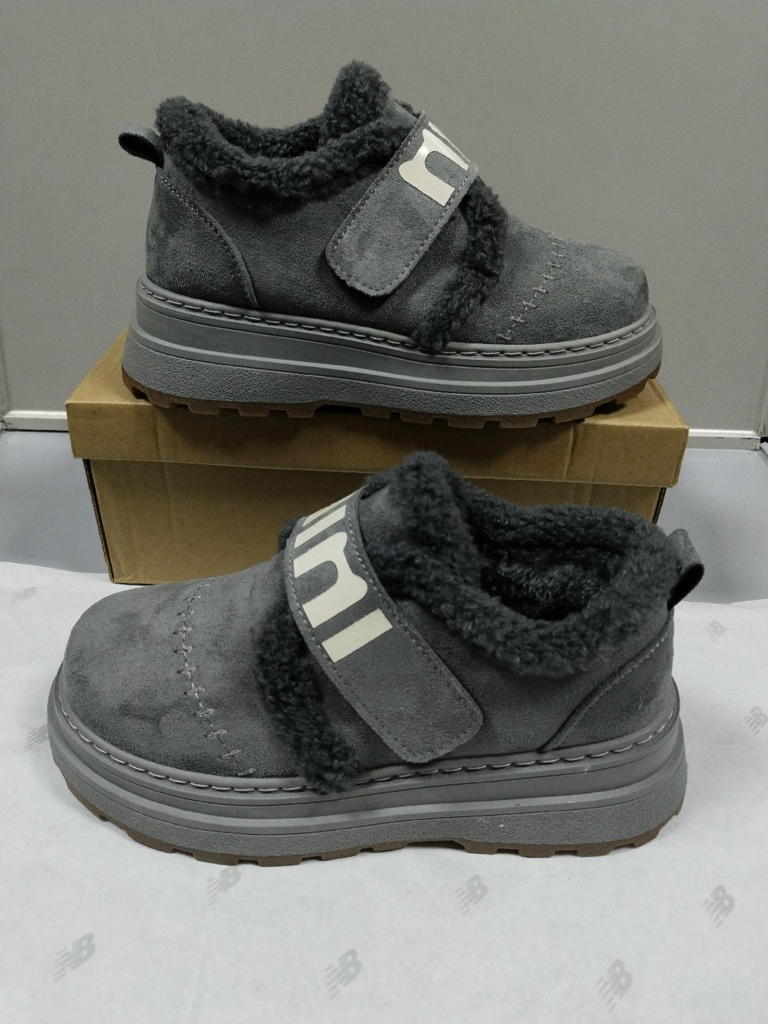 ,женская ,женские ботинки,угги женские,ботинки с мехом