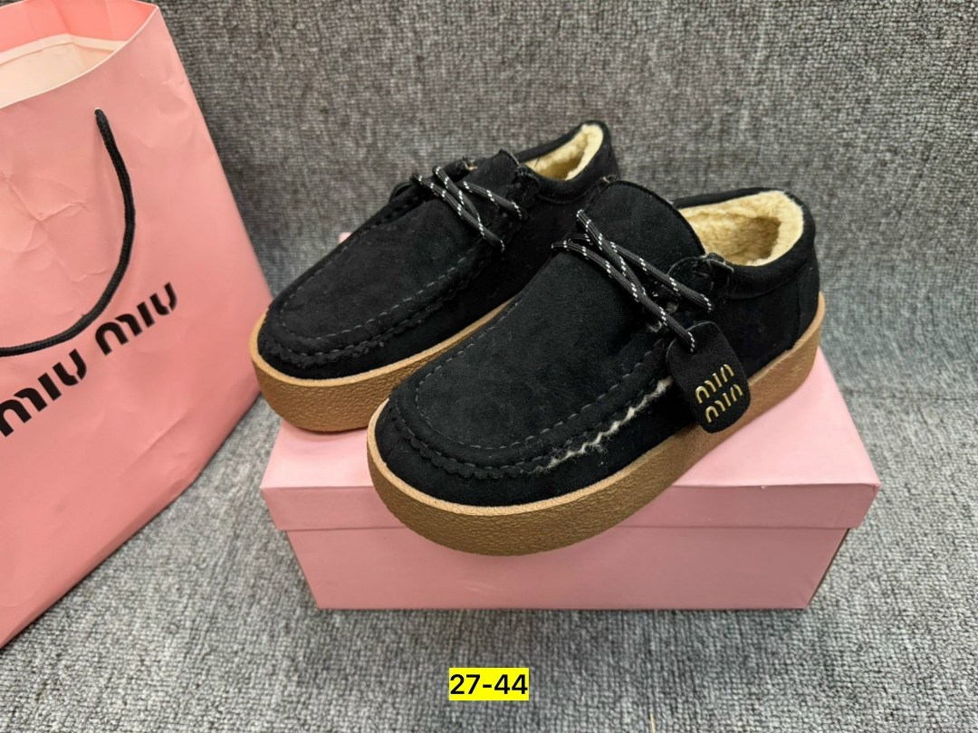 ,в , женская,теплая ,повседневная