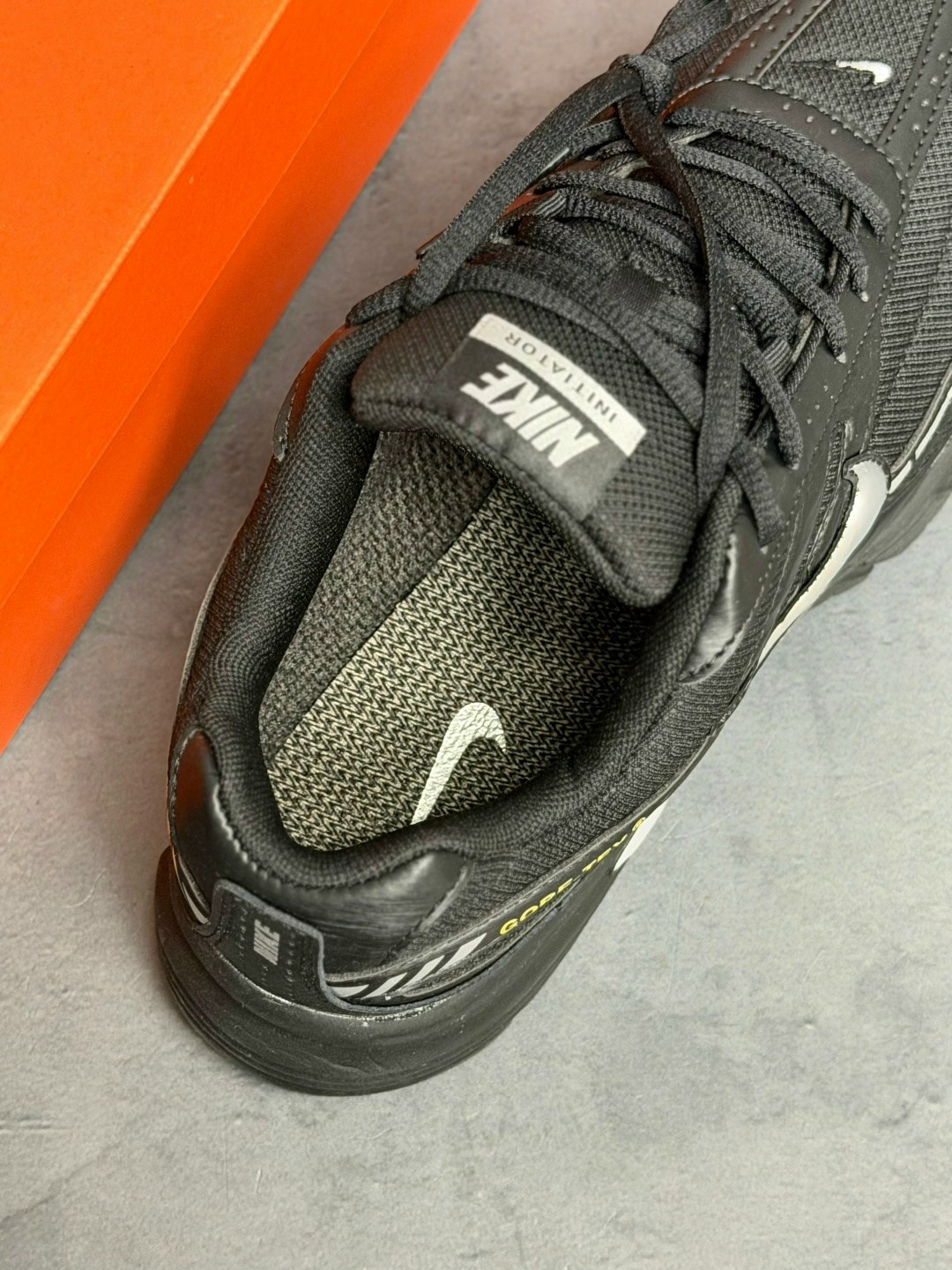 мужские кроссовки nike,кроссовки nike initiator,кроссовки nike,мужские кроссовки,кроссовки