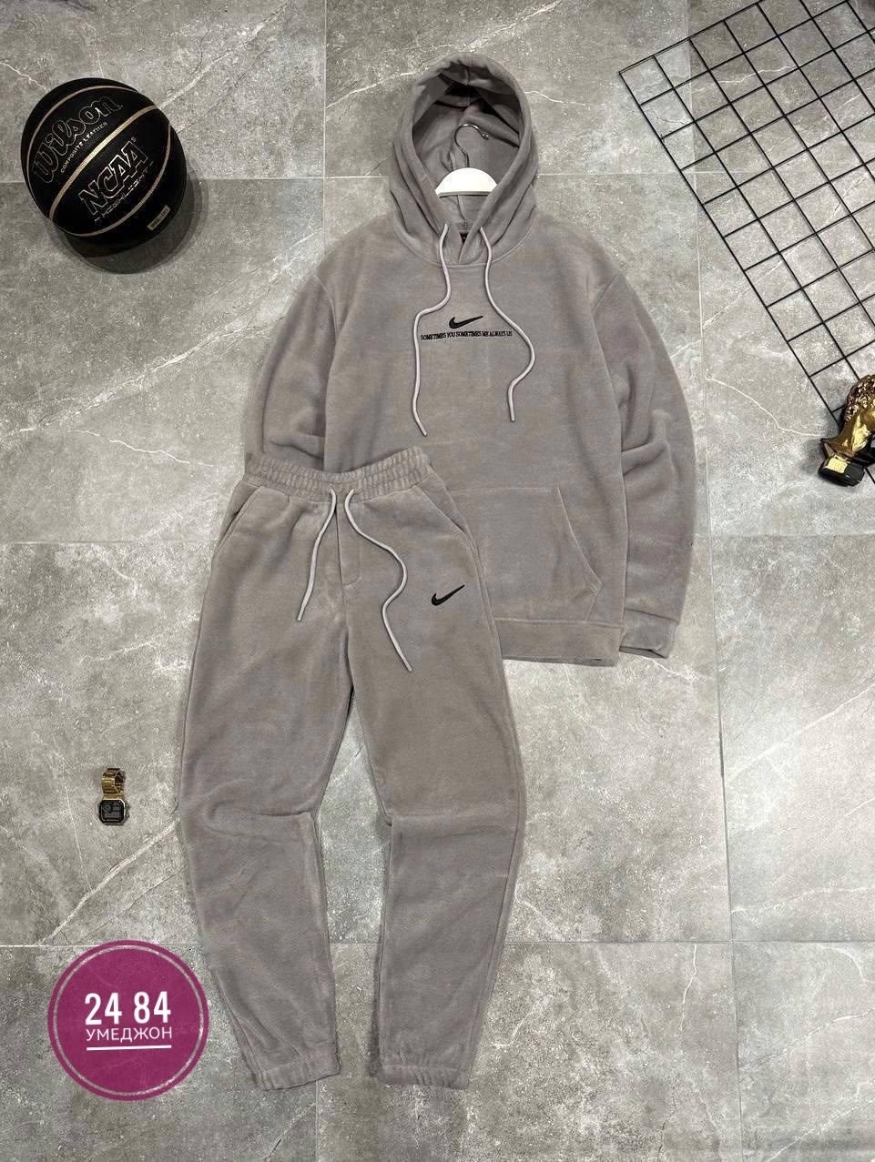 спортивный костюм nike на флисе,спортивные костюмы nike,спортивный костюм nike мужской,спортивные костюмы на флисе,костюм nike мужской
