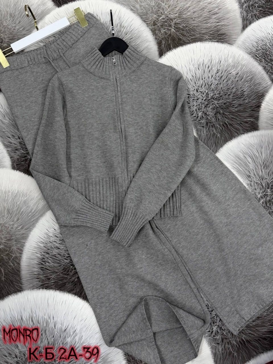 трикотажные костюмы,вязаные костюмы,вязаный костюм женский,костюм повседневный,трикотажные костюмы с юбкой