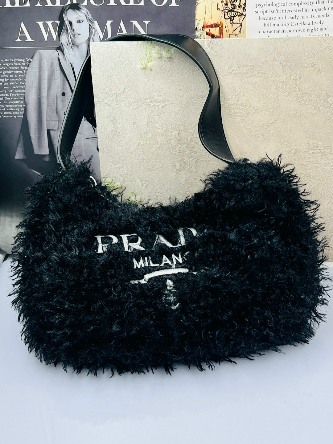 сумки,меховая сумка,сумка,сумка пушистая,сумочка модная