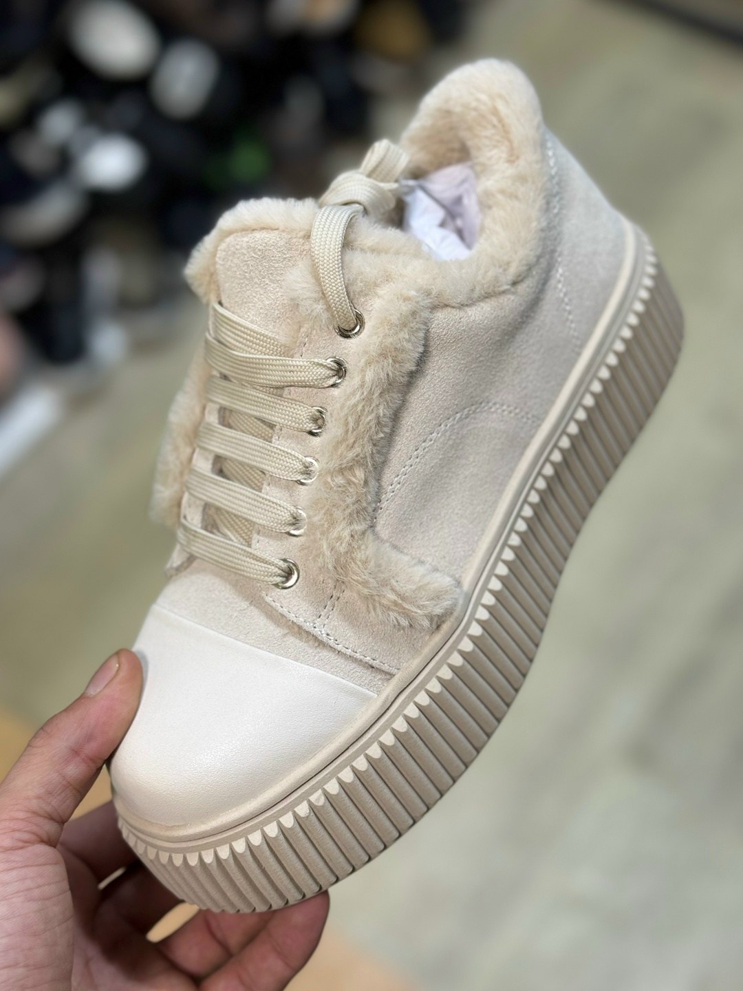 ,кеды женские с мехом,кроссовки женскиe,женская ,кроссовки miu miu женские