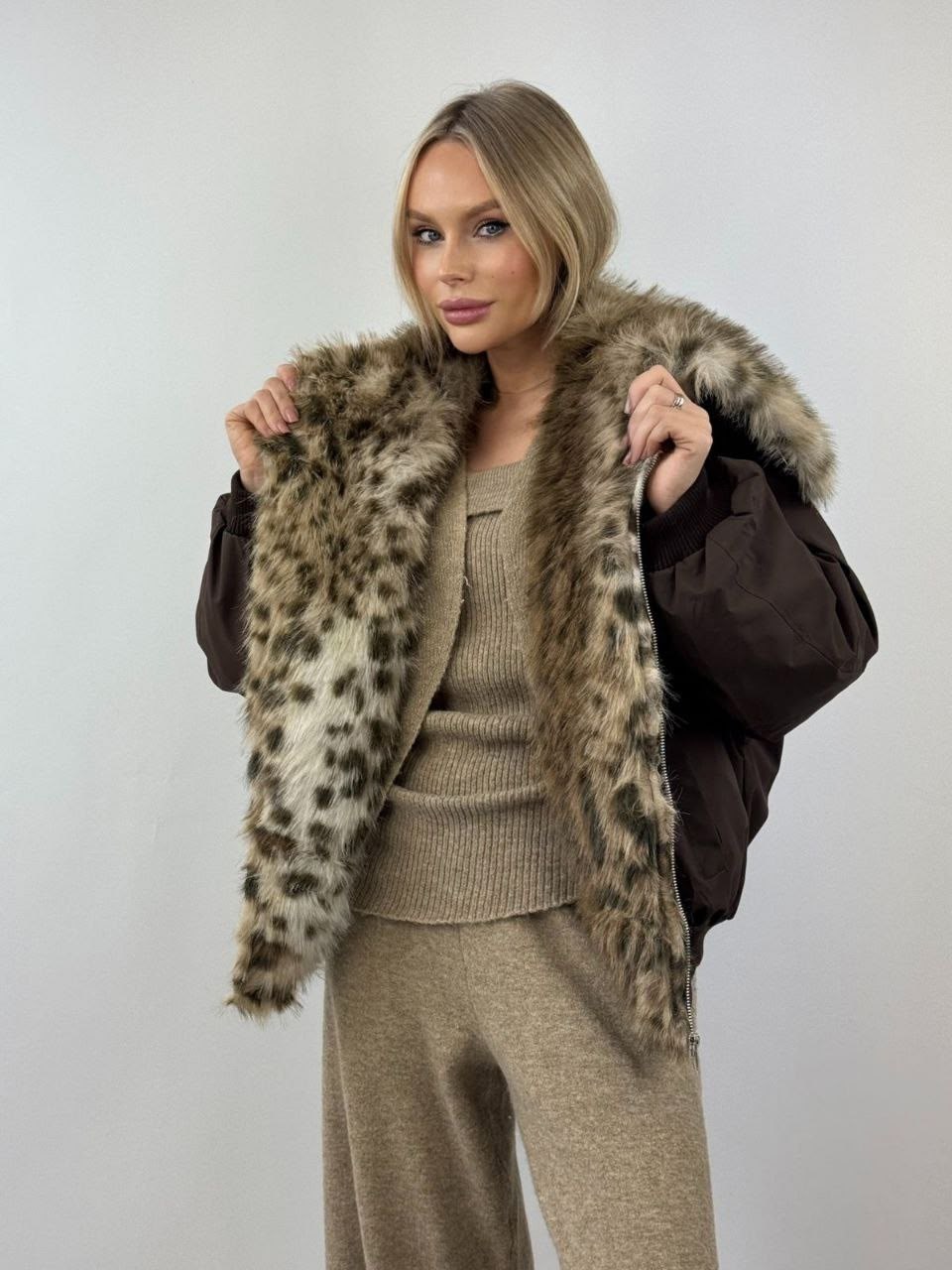 куртка с мехом,пуховики с мехом,куртка женская,пуховики с натуральным мехом,куртка женская зимняя