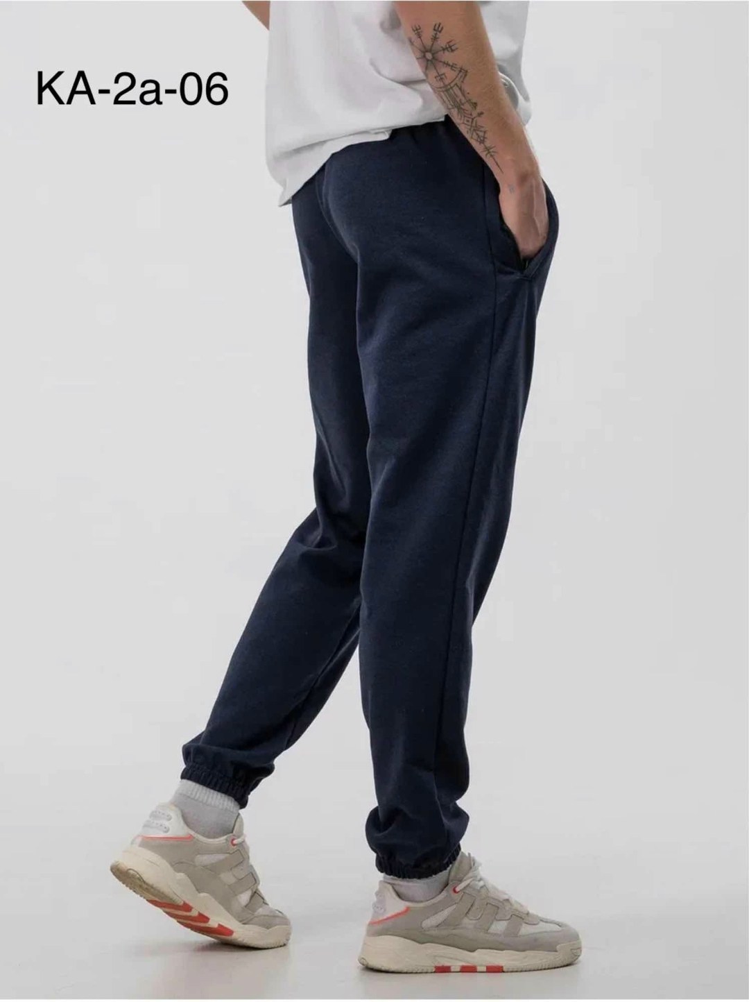 штаны джоггеры,брюки джоггеры,брюки мужские джоггеры,мужские спортивные штаны джоггеры,джоггеры спортивные