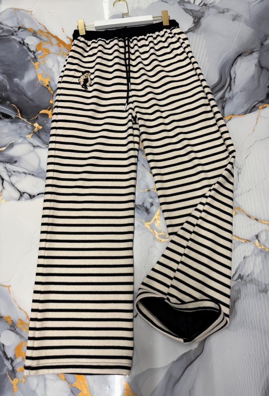 брюки трикотажные,модные брюки,трикотажный костюм,одежда брюки,широкие брюки