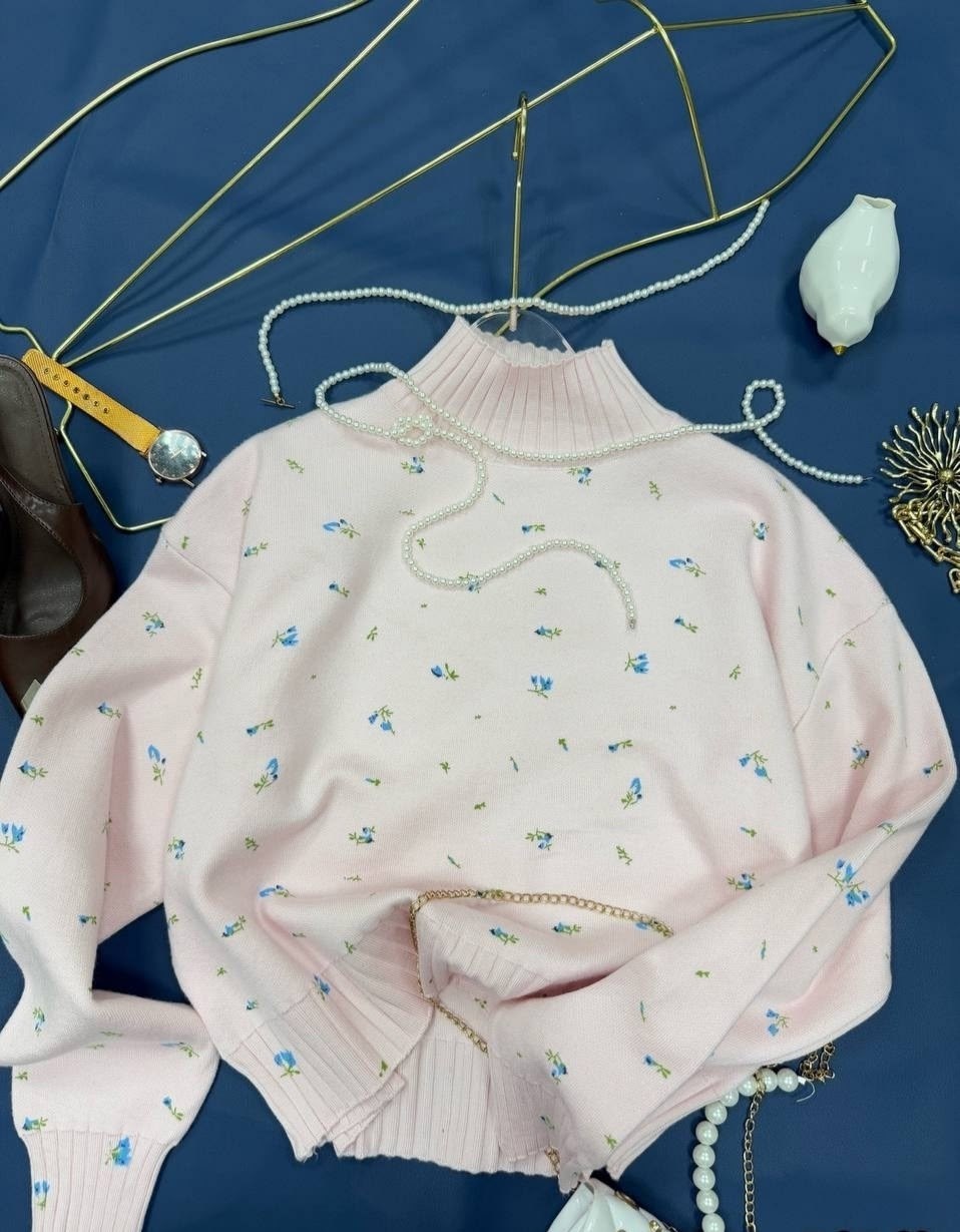 модные свитера,свитера женские,свитер с вышивкой,вязаные свитера женские,свитер с принтом