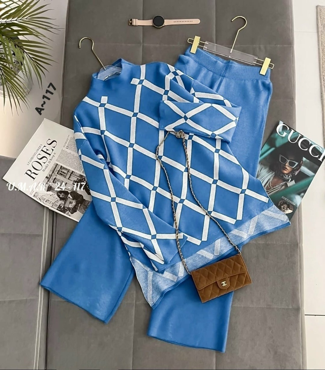 трикотажные костюмы,женский трикотажный костюм,костюм с принтом,комплект одежды,женские костюмы