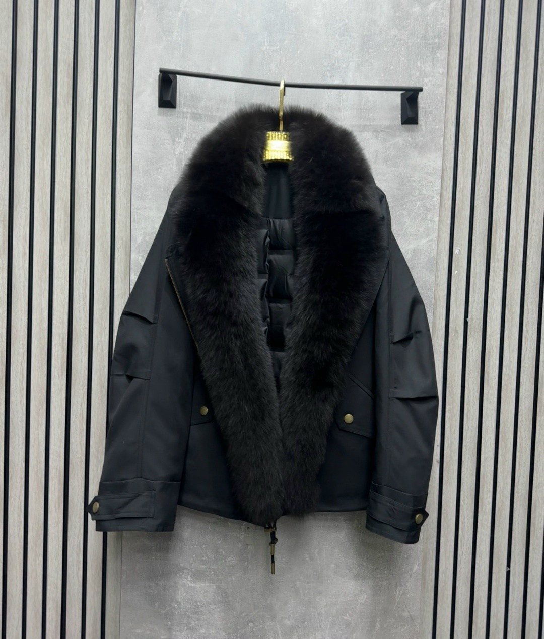 модные пуховики,зимние куртки,пуховики с мехом,пуховики с натуральным мехом,пуховик для женщин