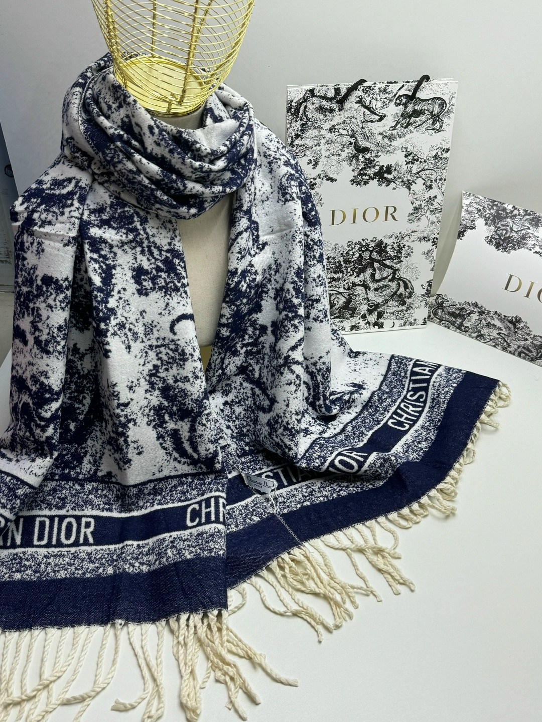 палантин диор,палантин кристиан диор,палантины dior,палантин женские,шарф палантин диор