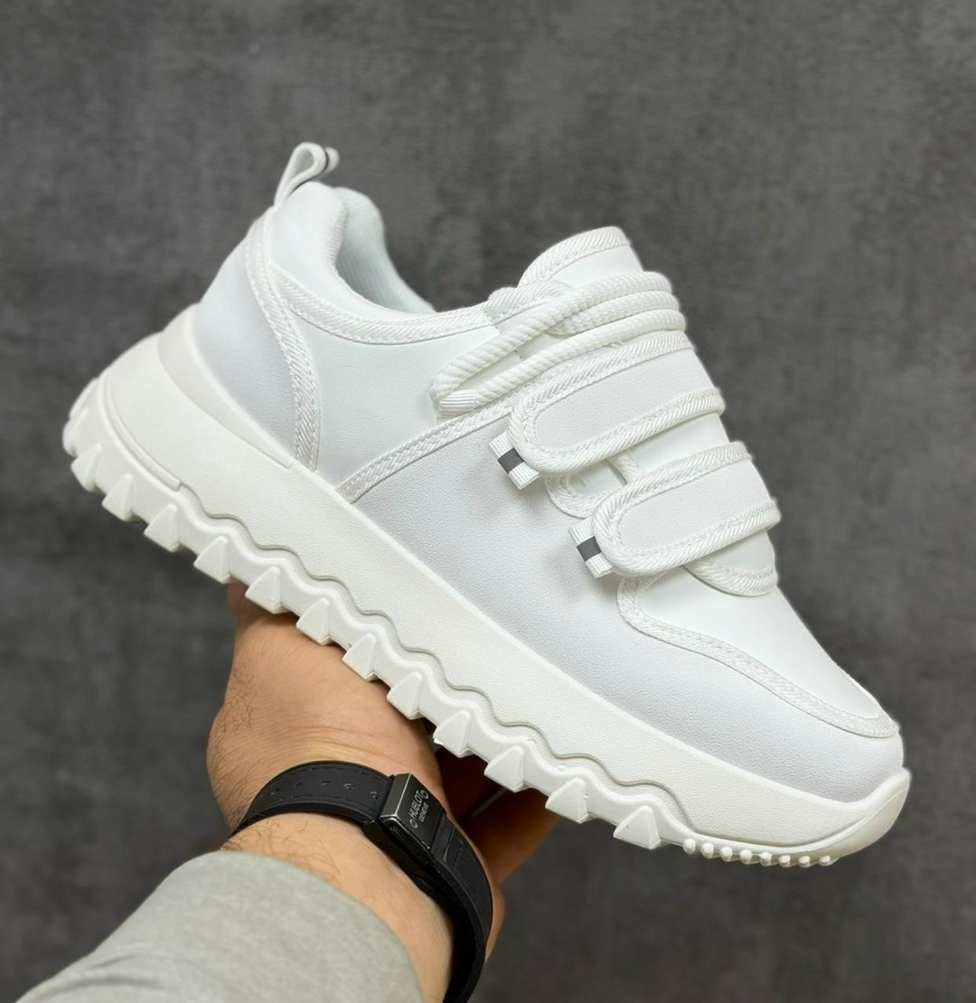 ,женские кроссовки,бежевые кроссовки,кроссовки женские бежевый, женская