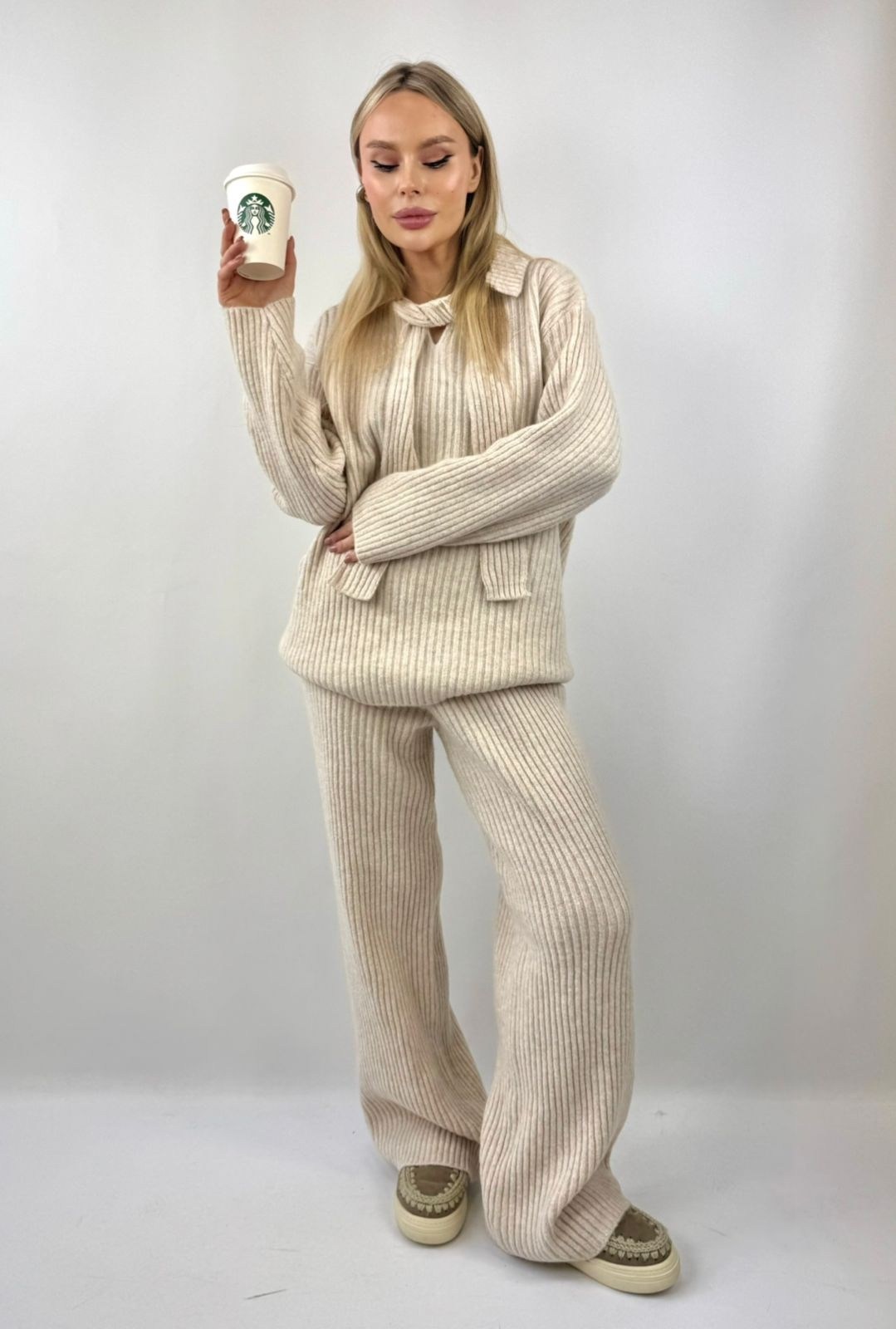 вязаные костюмы,костюм с брюками,костюм с брюками трикотажный,костюм трикотажный,женские костюмы