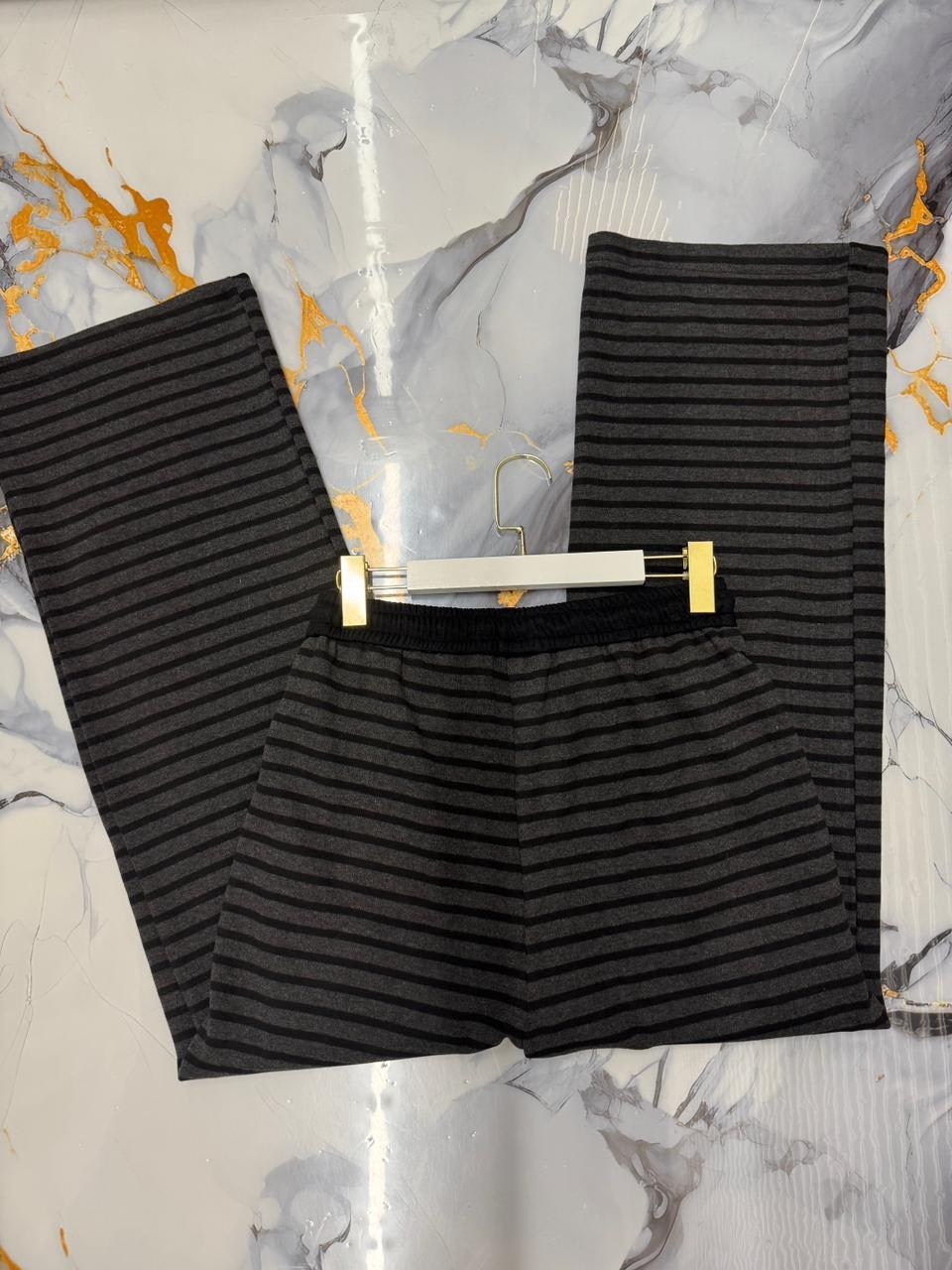 брюки трикотажные,модные брюки,трикотажный костюм,одежда брюки,широкие брюки