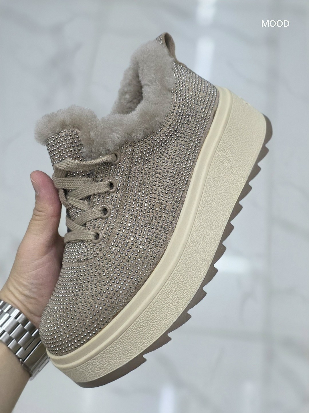 ,женские кроссовки,женская , женская зимняя,брендовая